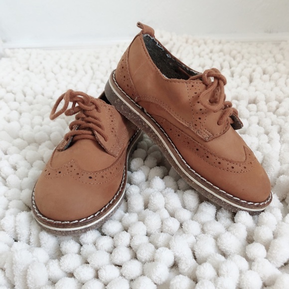 🔥22$⬇️SALE! ZARA toddler boys lace ups size 6.5 - Picture 2 of 4